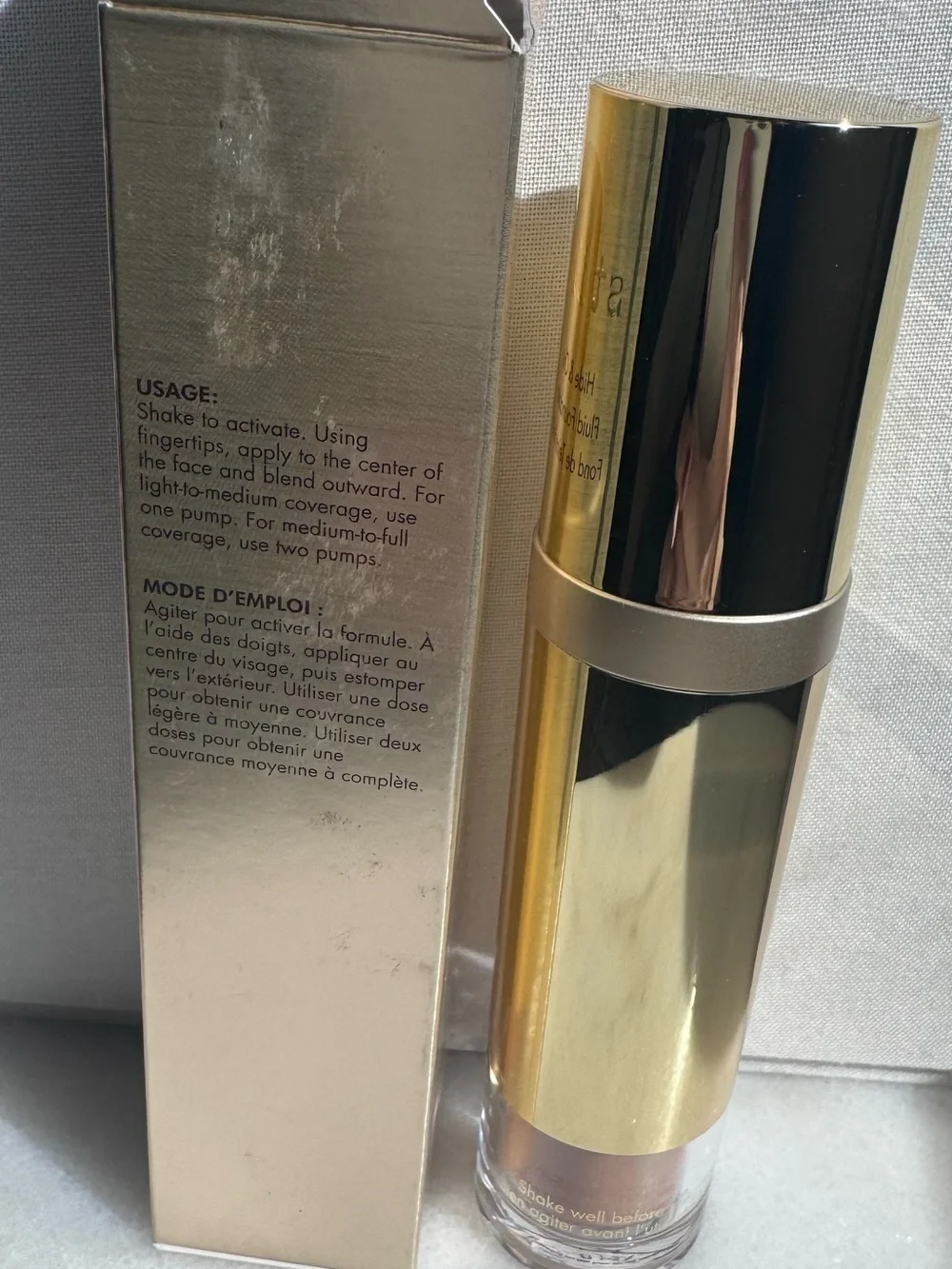 stila Hide & Chic Fluid Foundation - Warm Tan / Golden Beige